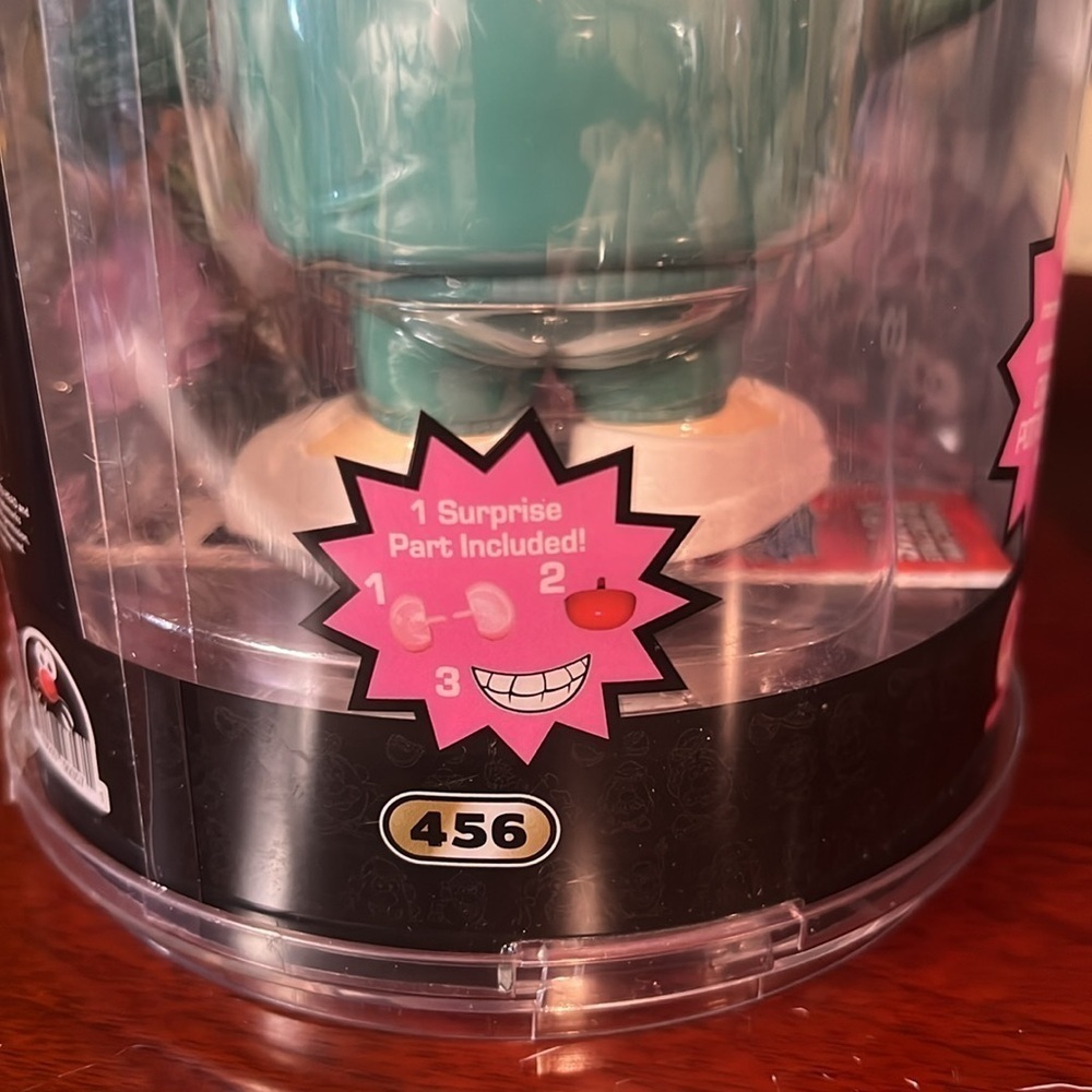 Poptaters Stranger Things Dustin Potato Head - Picture 5 of 6